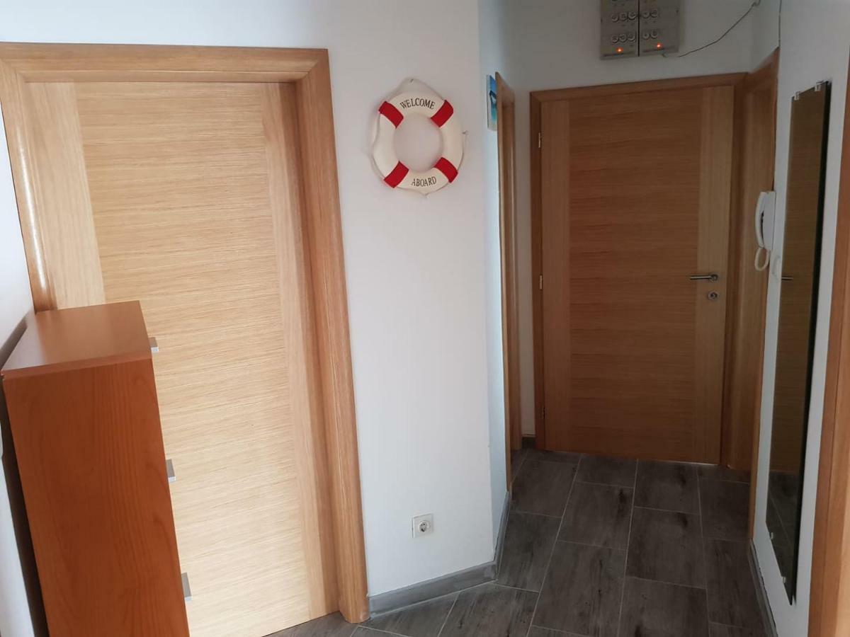 קוסטרנה Apartment Doris מראה חיצוני תמונה