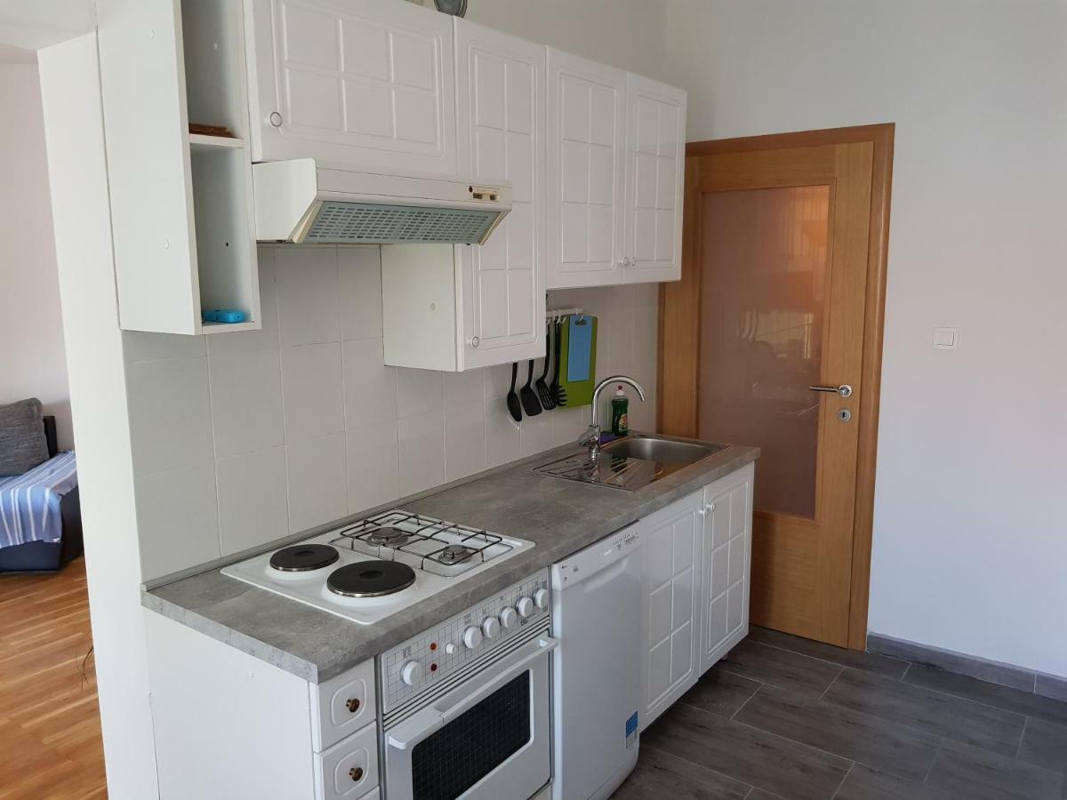 קוסטרנה Apartment Doris מראה חיצוני תמונה